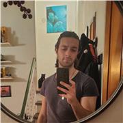 Laureato in legge (110/110) presso università di Firenze ed attualmente responsabile degli affari legali di una società multinazionale con sede legale a Firenze. Ho approfondito per tutta l'università i metodi di studio, di schematizzazione dei concetti e